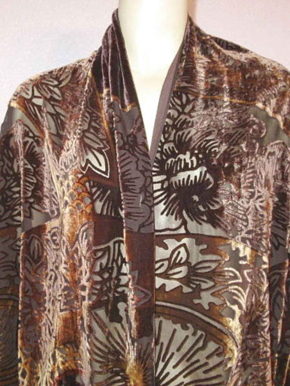 Vtg Velvet Burnout Scarf Sheer Luxurious Neck Wrap Shawl Poms Fringe Crochet EUC
